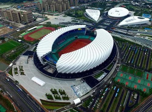 中國物業百強冠深集團攜手極致科技,共建文體物業智慧發展典范