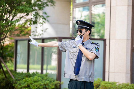 物業保安引導車輛進出高清圖片下載-正版圖片501670022-攝圖網